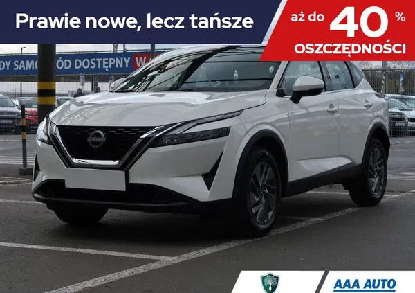 łódzkie Nissan Qashqai cena 112001 przebieg: 16830, rok produkcji 2022 z Okonek